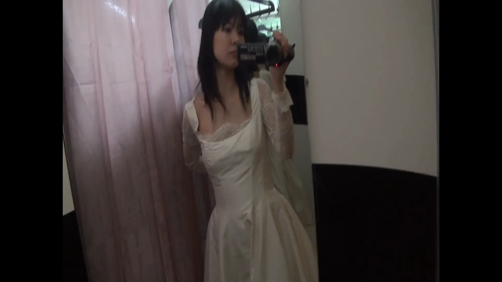 Wedding Dress — photo